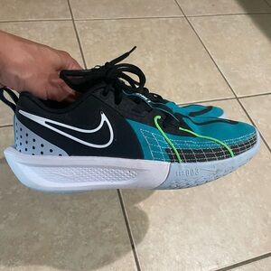 Nike Kids G.T. Cut 3 Basketball Sneakers